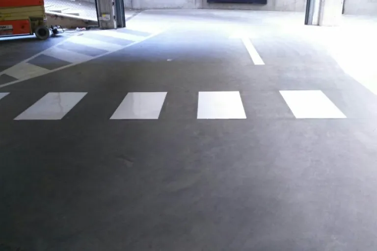 Lignes intérieures en époxy chez Lidl