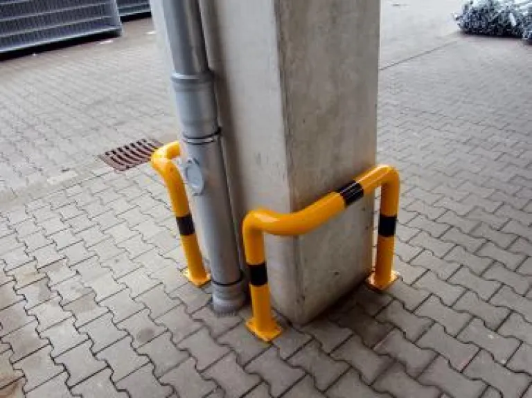Protection d'angle en acier pour protéger les angles extérieurs des murs