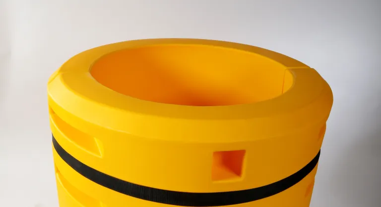 Protection de colonne en plastique pour protéger les poteaux ronds et les colonnes.